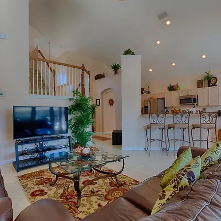 Resort 5 Bed Private Pool & Spa, Game Room Home Villa